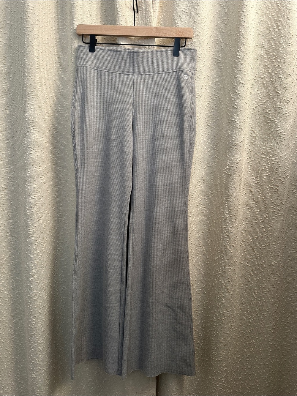 Abercrombie & Fitch Light Gray Wide-Leg Knit Pants